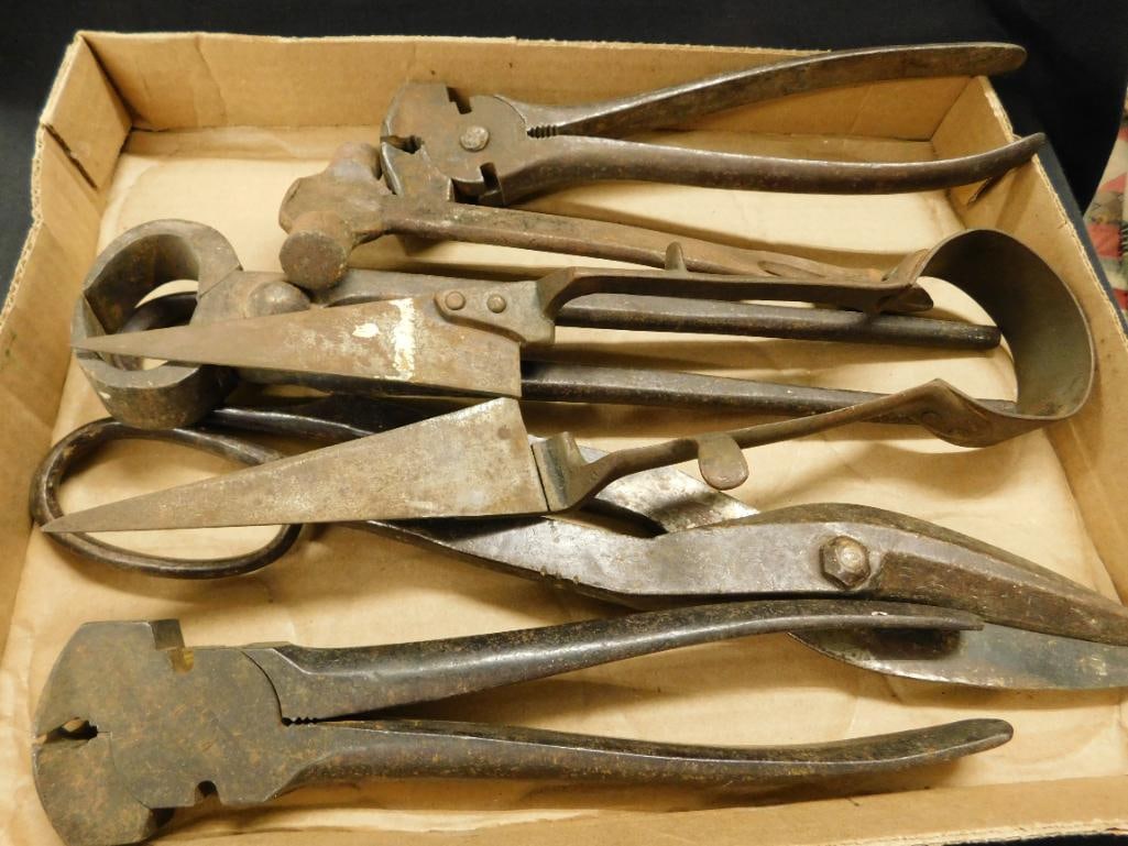 Box Lot of Misc. Vintage Tools - Snips - Sheers - Metal Hammer (1 of 9)