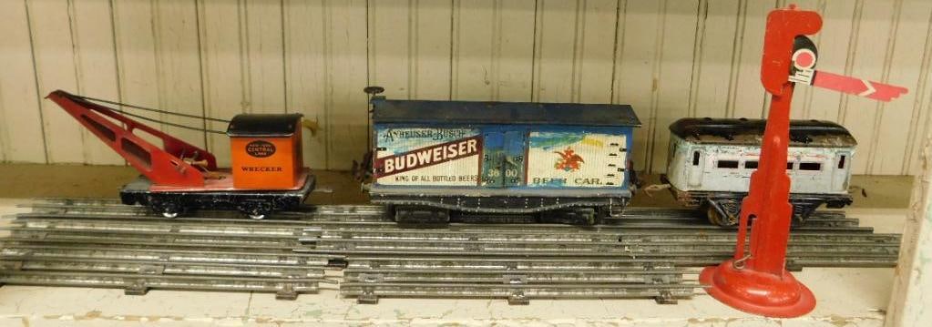 Vintage Misc. O Gauge Model Train Track and Metal Cars - 1 Is Budweiser (1 of 8)