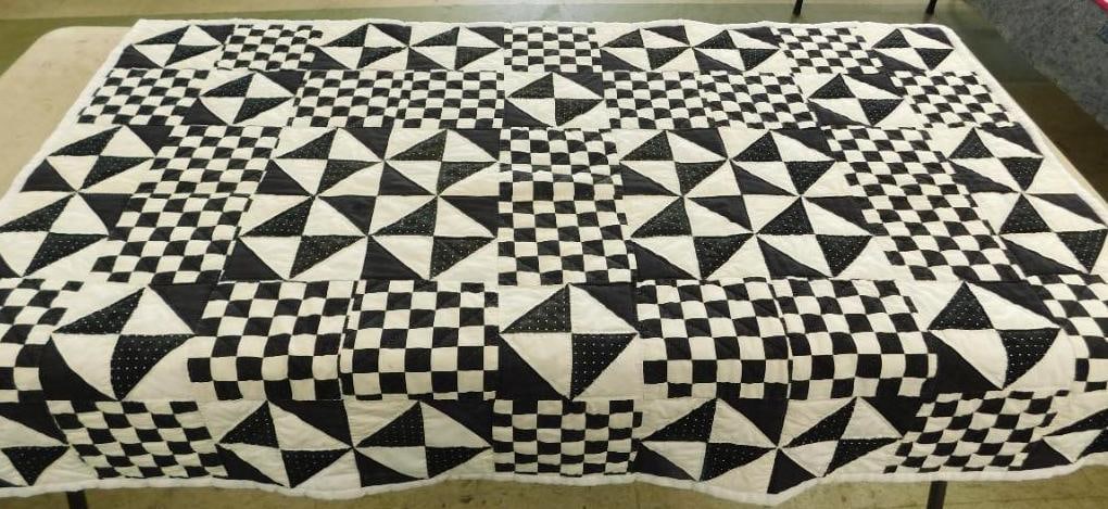 Machine Sewn Childs Quilt - 54" x 35" (1 of 11)