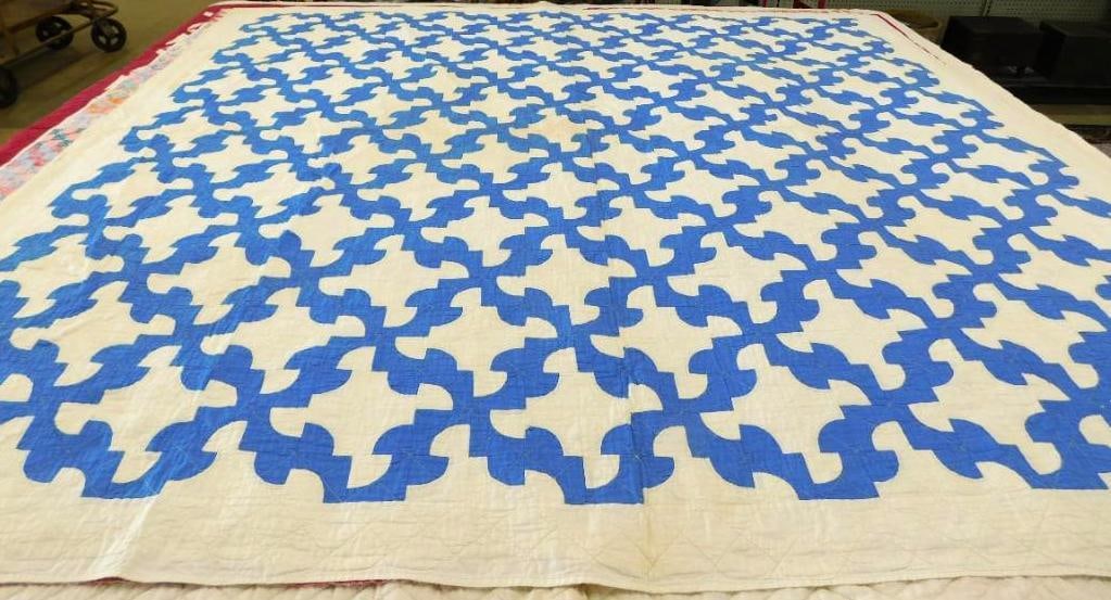 Vintage Hand Sewn Quilt - 87" x 83": See Photos For Condition and Details