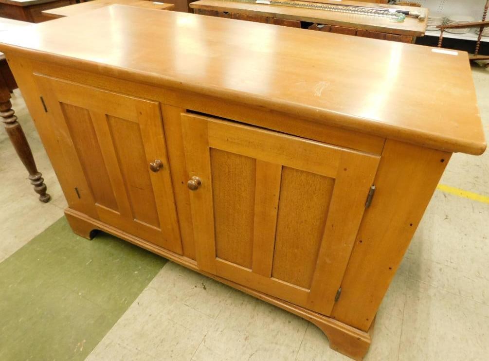 Vintage 2 Door Sideboard - 33.5" x 52" x 22.5" (1 of 8)