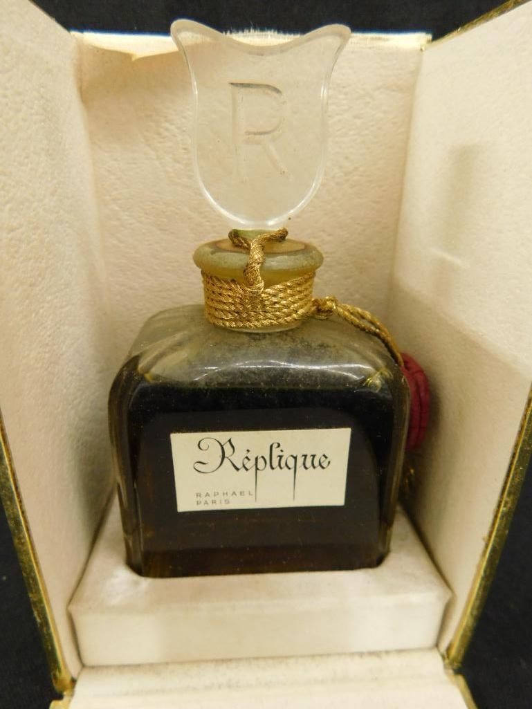 Raphael - Replique - Perfume Bottle - Paris France - Original Box - Bottle 4" Tall (1 of 11)