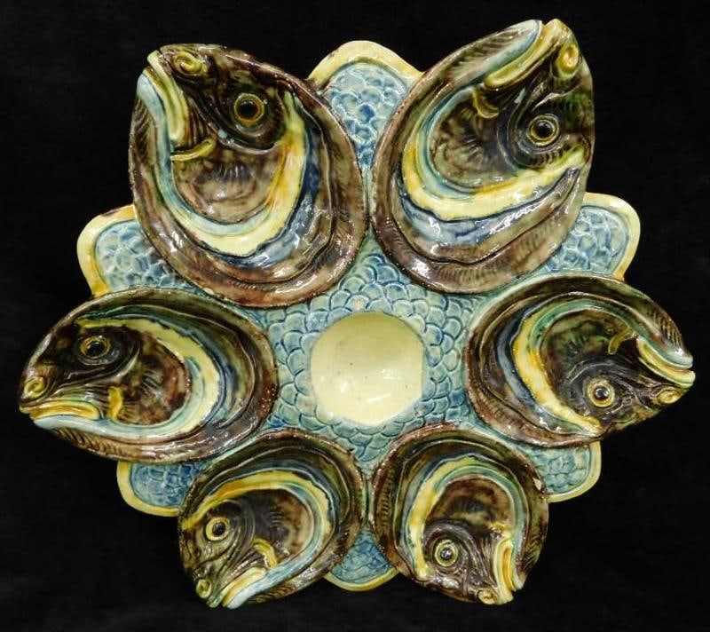 Vintage Majolica Oyster Plate - Fish Heads - Unmarked - 10.5" In Diameter (1 of 9)