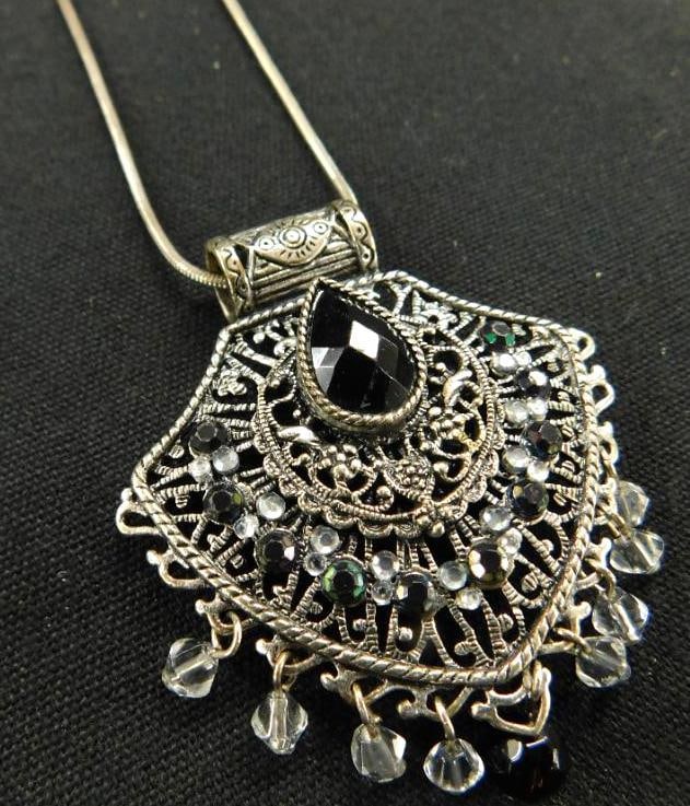 Sterling Silver - 17" Necklace - Clear and Aurora Borealis Stones - 14 Grams TW (1 of 8)