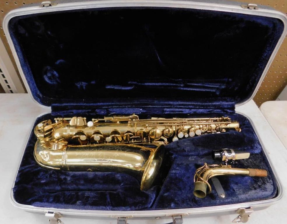 Conn Saxophone with Original Case - Mouthpiece - Sax is 26" Long - Some Dings (1 of 13)