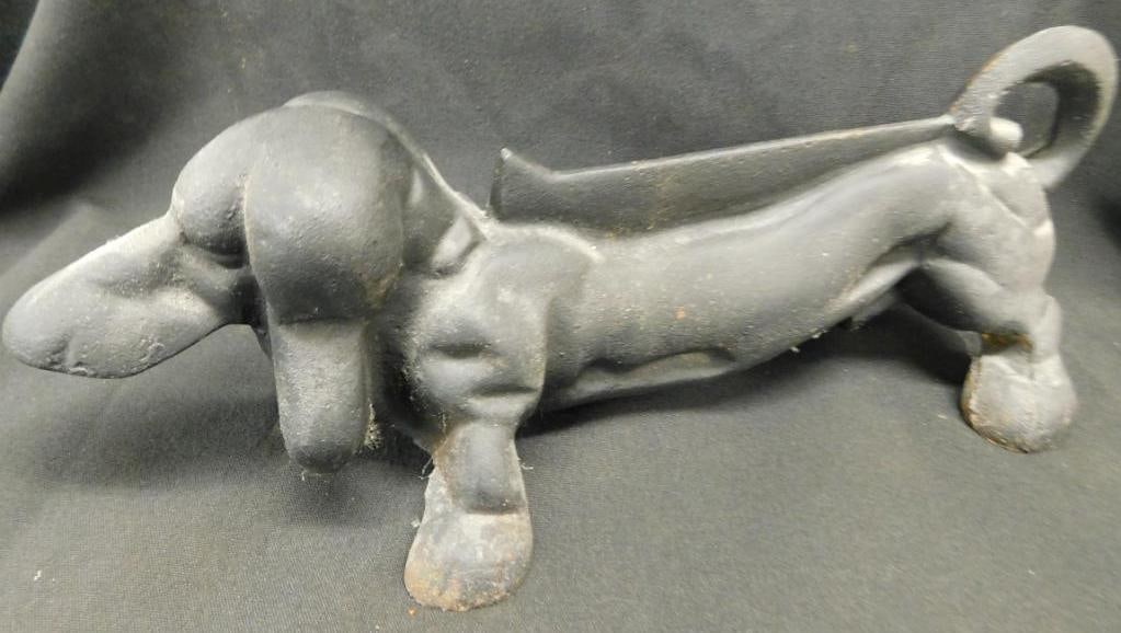 Vintage Dachshund Cast Iron Boot Scrape - 4.5" x 12.5" x 4.5": See Photos For Condition and Details