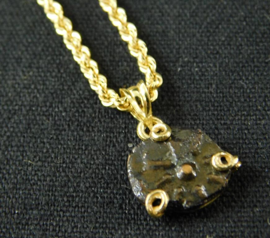 18K Yellow Gold - Necklace - 18" Chain with Stone Pendant - 4.6 Grams TW (1 of 9)