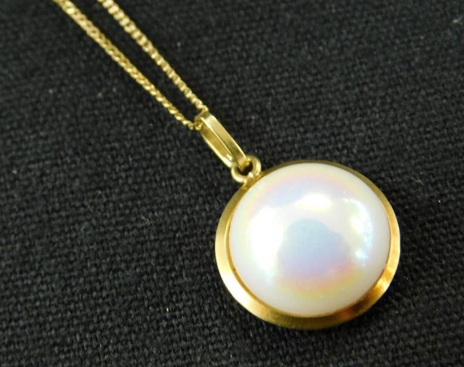 18K Yellow Gold - Necklace - 20" Chain with Glass Pendant - 3.3 Grams TW (1 of 9)