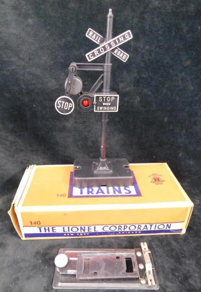 Lionel Model Trains - 0 Gauge - #140 -Banjo Signal - Original Box: See Photos for Details and Condition