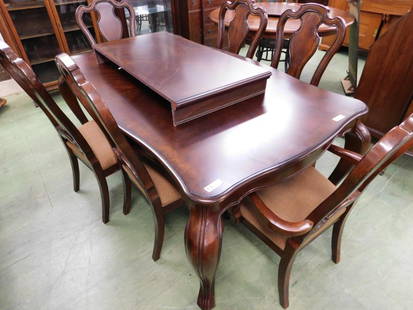 Dining Table with 6 Upholstered Chairs - 2 Arm 4 Side - 1 Leaf - 30" x 84" x 43.5": See Photos for Details and Condition