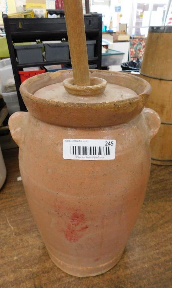 3 Gallon Churn with Dasher - 16" x 10" (1 of 8)