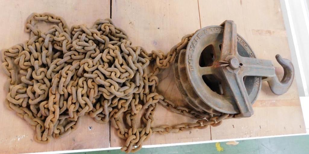 Vintage Yale and Towne Cast Iron 2 Wheel Chain Pulley with Chain - 15" x 9" x 4.5" (1 of 8)