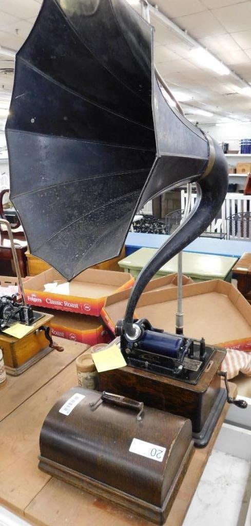 Vintage Edison Standard Phonograph with Horn - Crank - Spring Not Working (1 of 14)