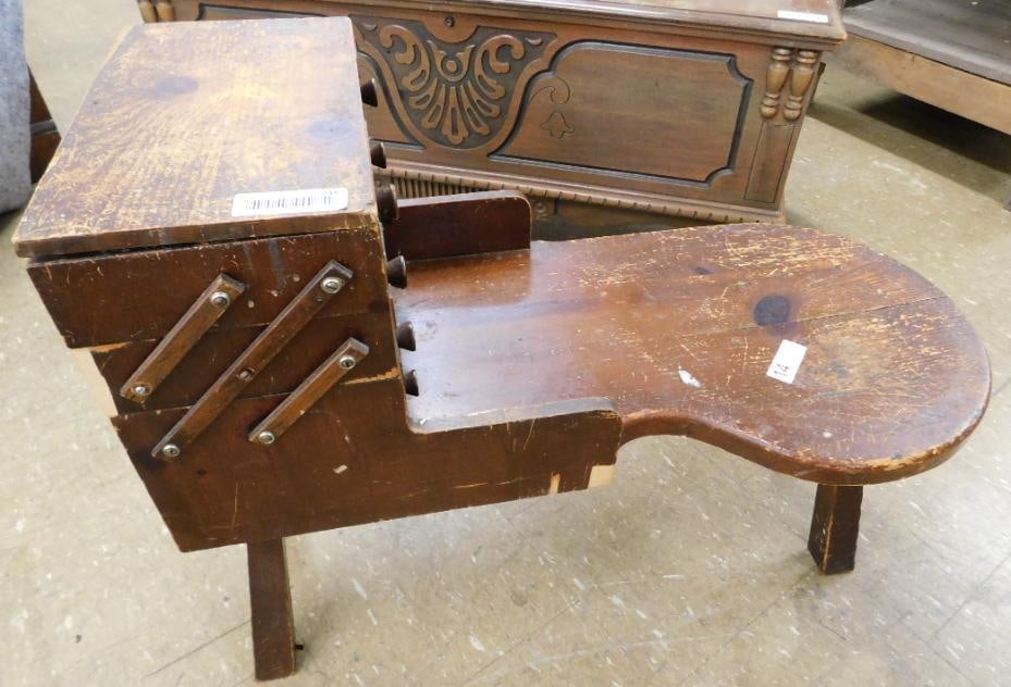 Cobblers Bench with a Accordion Top - 25" x 34" x 16": See Photos For Condition and Details
