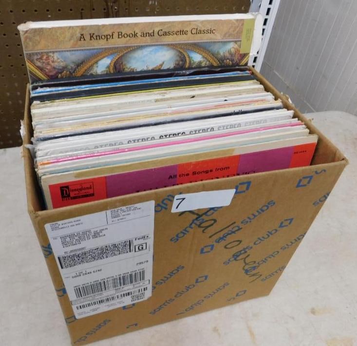 Box Lot of 40+ LP Albums - Vinyl - 33 1/3 - Misc. and Children (1 of 20)
