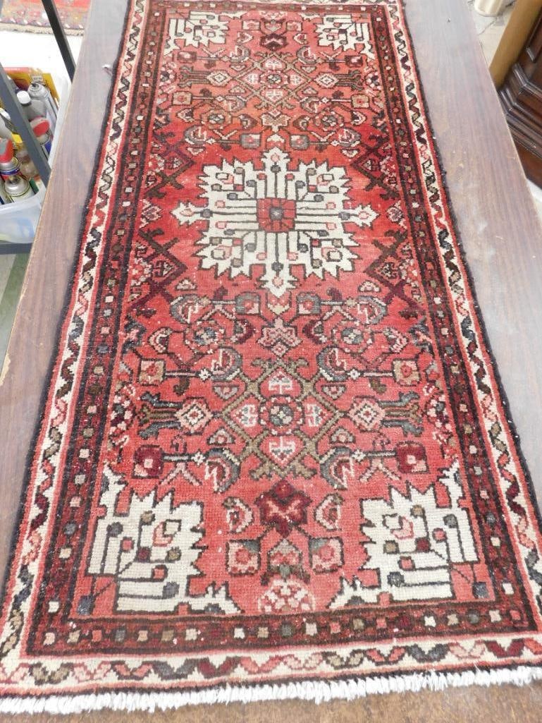 Hosheinabad Rug - 1'10" x 4': See Photos For Condition and Details