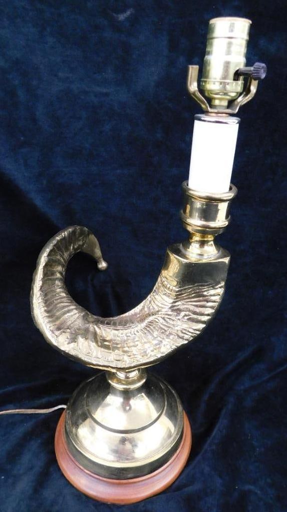 Vintage Brass Rams Horn Table Lamp - 17.5" x 9" x 8" (1 of 7)