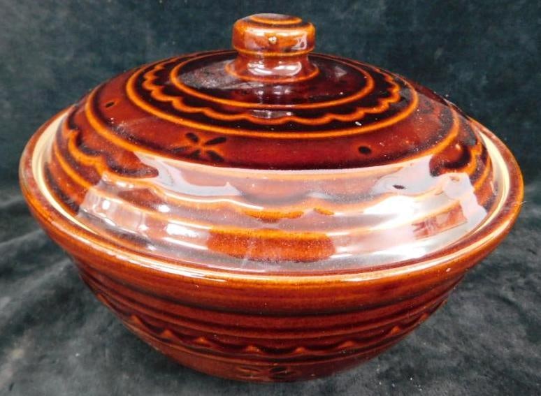 Vintage Marcrest Brown Glaze Pot with Lid - 5.5" x 8.5": See Photos for Condition and Details