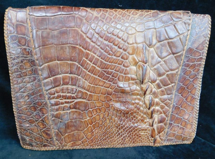 Vintage Alligator Purse - 8.5" x 11.5": See Photos For Condition and Details