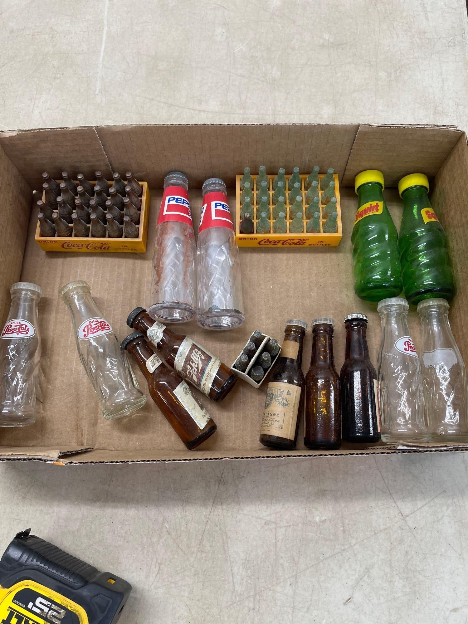 Advertising Salt and Pepper Shakers (1 of 8)