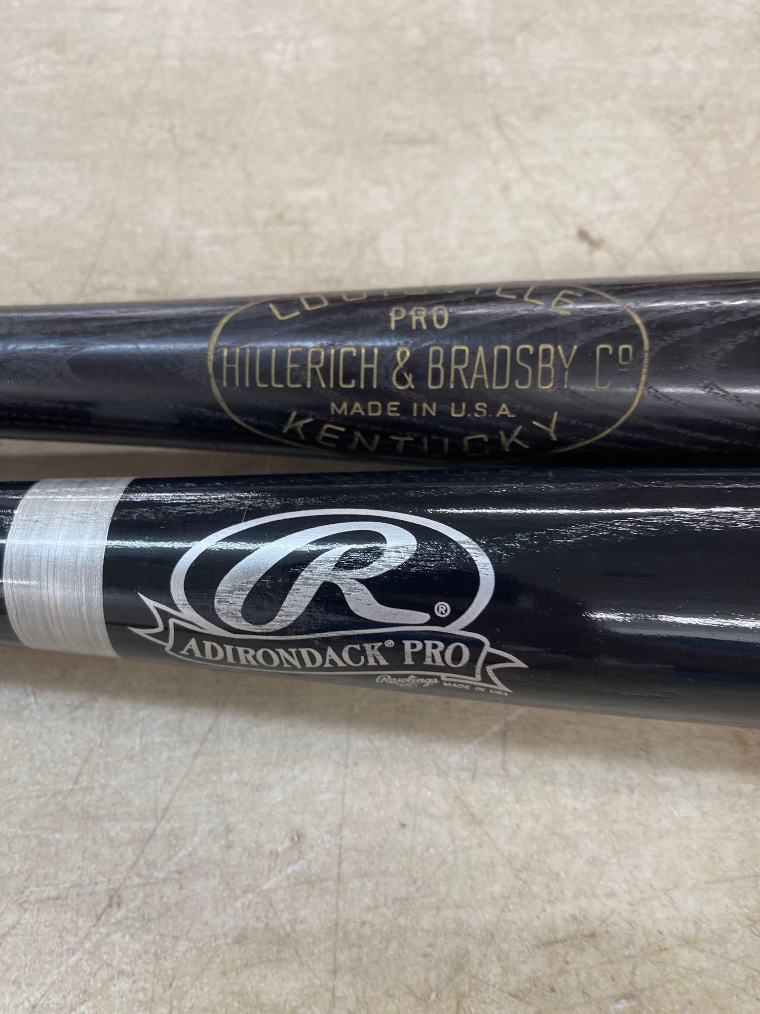 2 Bats 1 Louisville Pro Hillerich & Bradsby George Foster 1977 Slugger + Adirondack Bat - 3