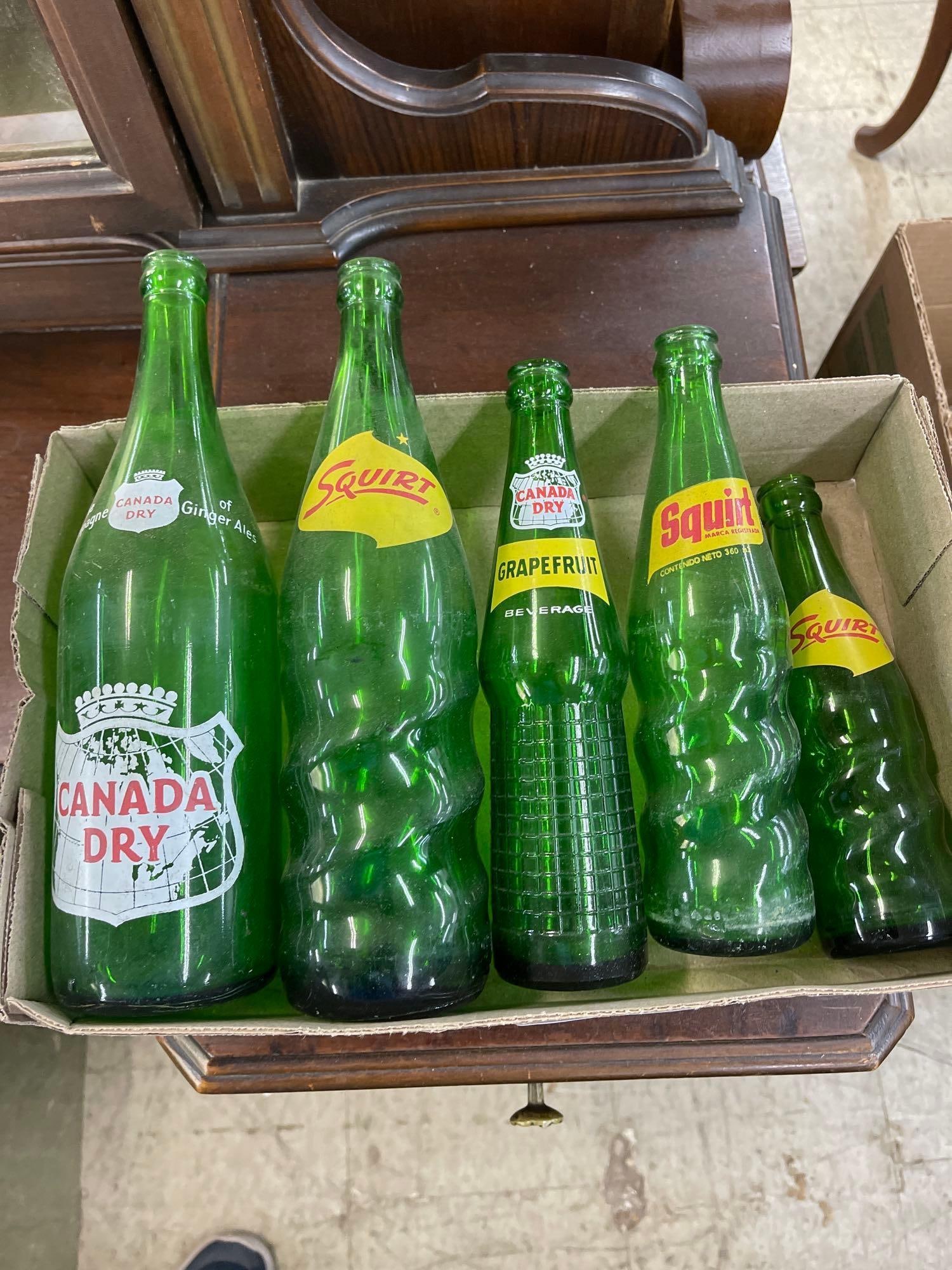 5 Pop Bottles: 5 Pop Bottles 