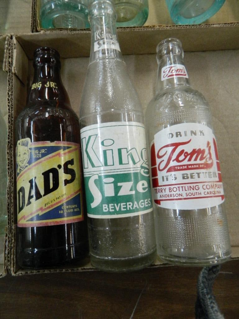 3 Pop Bottles - Toms - King Size - Dads: 3 Pop Bottles - Toms - King Size - Dads 