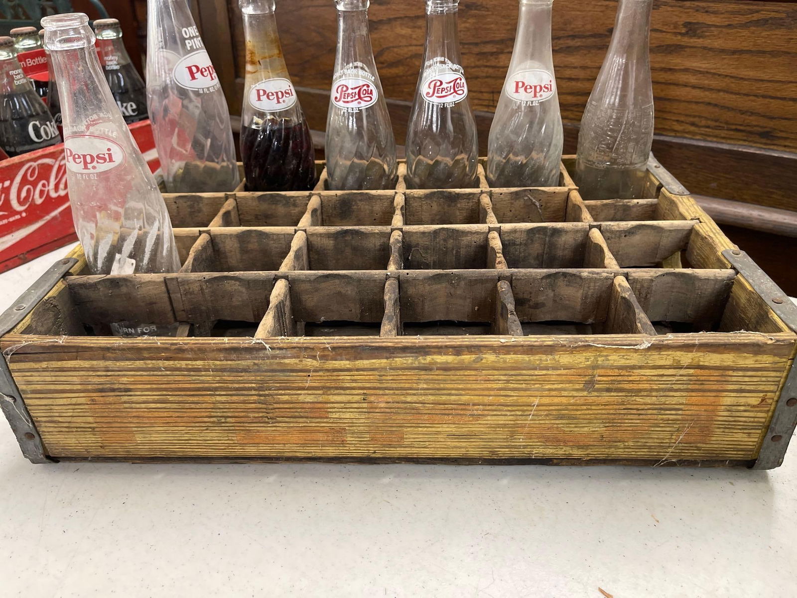 Wooden Anderson SC Pepsi Cola Crate With Bottles (1 of 2)