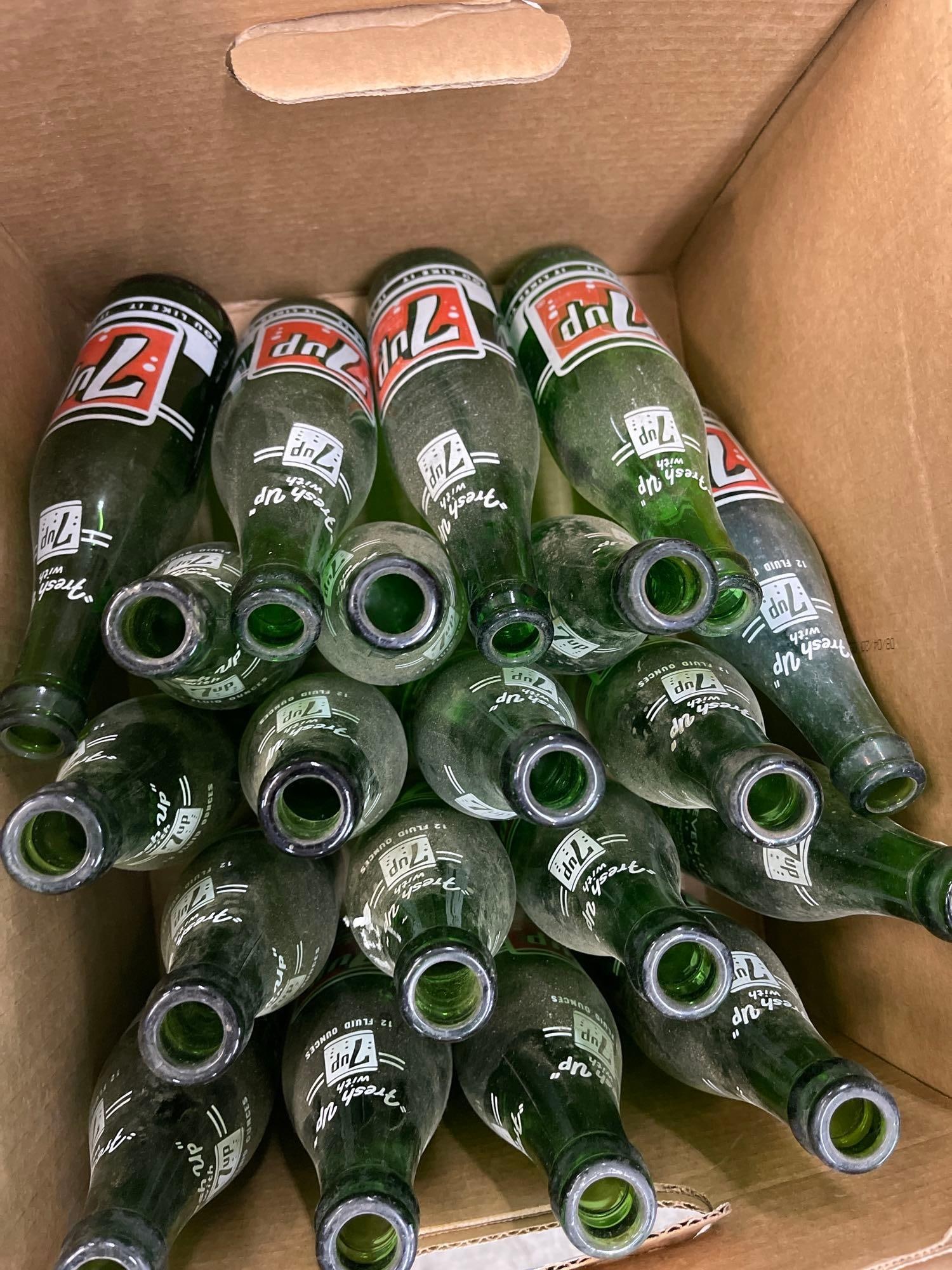 Box of 17 7 Up Bottles: Box of 17 7 Up Bottles 