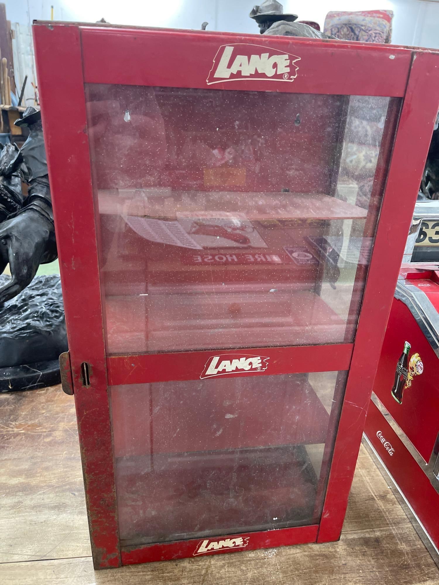 Lance Display Case: 14.5 X 9 X 26.5 Broken Pane Left Side 