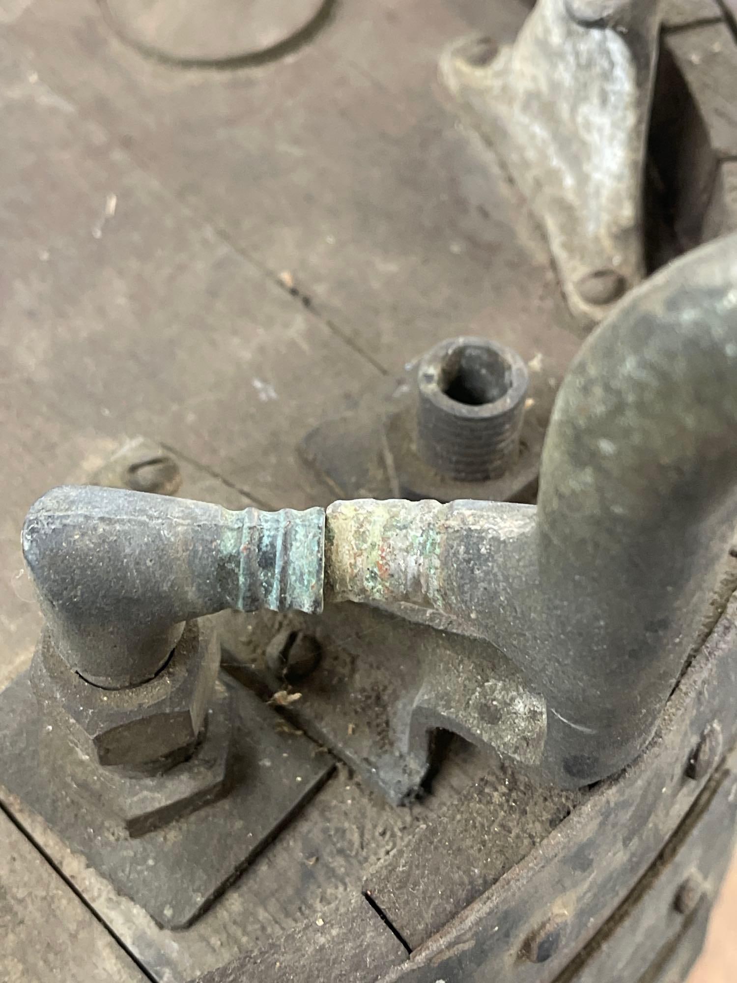 Root Beer Barrel Dispenser 1 Broken Foot - 4