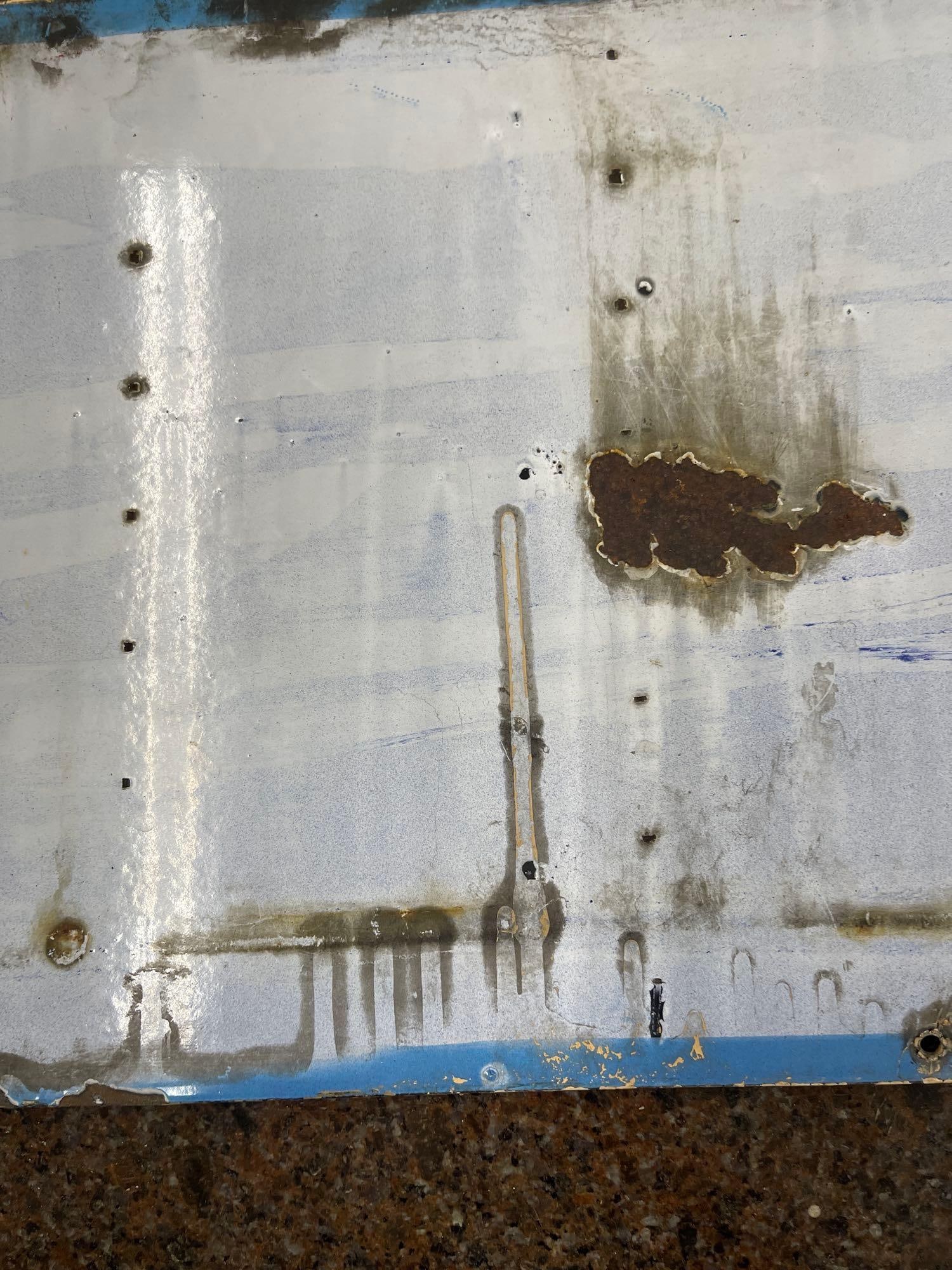 Velvet Pipe Tobacco Porcelain Sign - 11