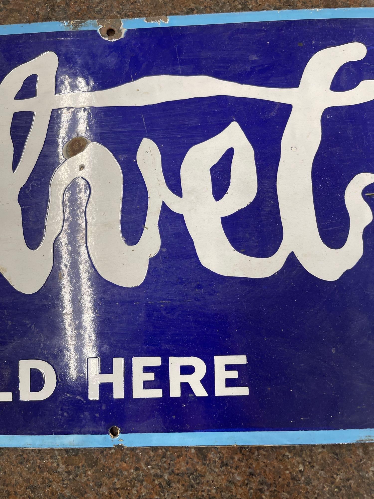 Velvet Pipe Tobacco Porcelain Sign - 4