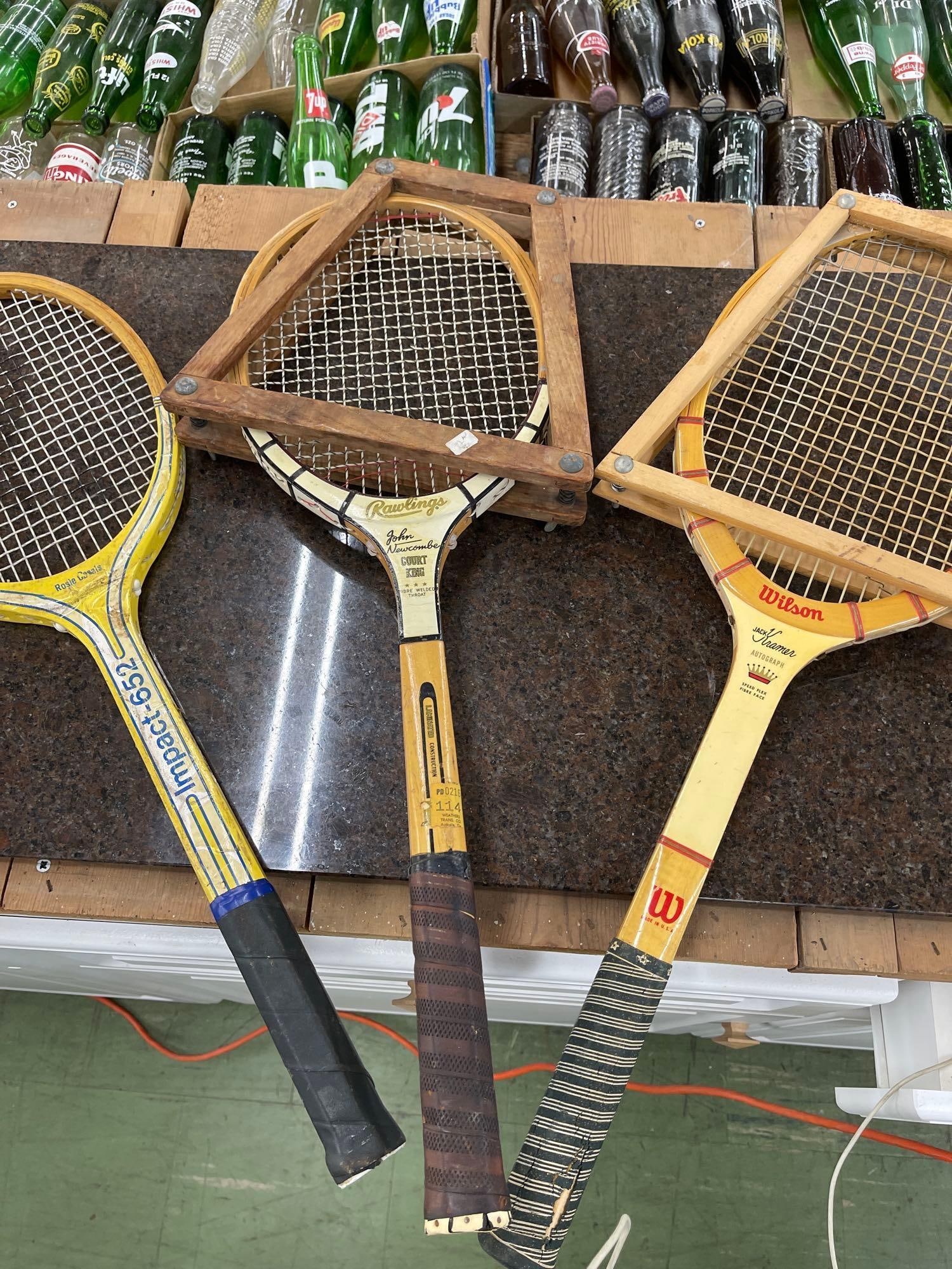 3 Tennis Rackets Rawlings Wilson: 3 Tennis Rackets Rawlings Wilson 