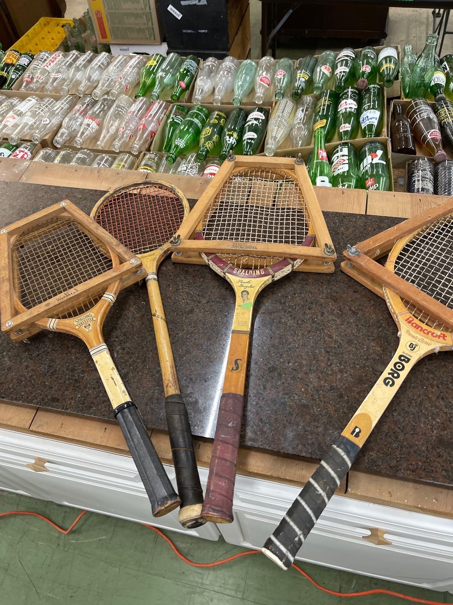 3 Tennis Rackets: 3 Tennis Rackets 