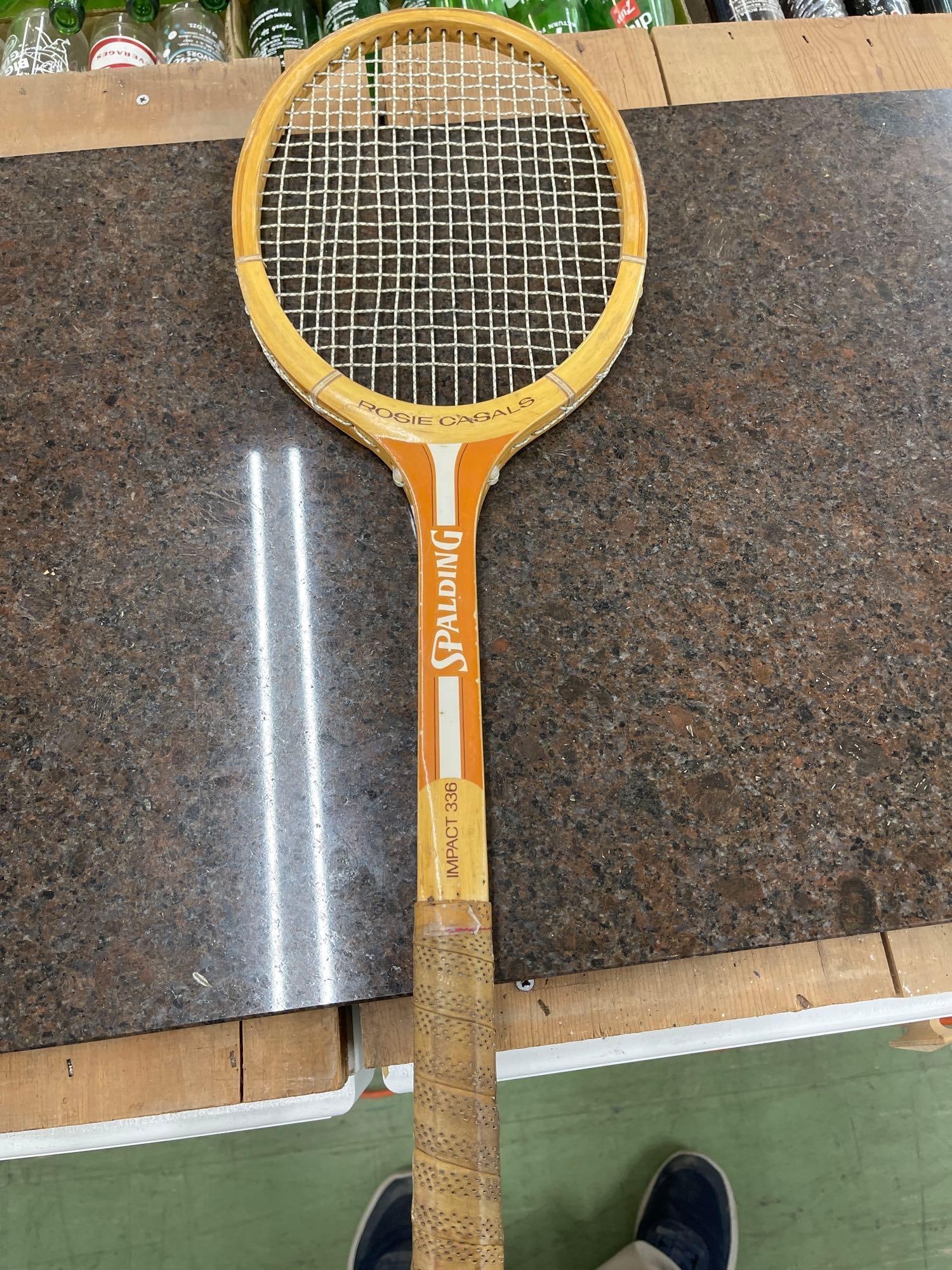4 Tennis Rackets - 8