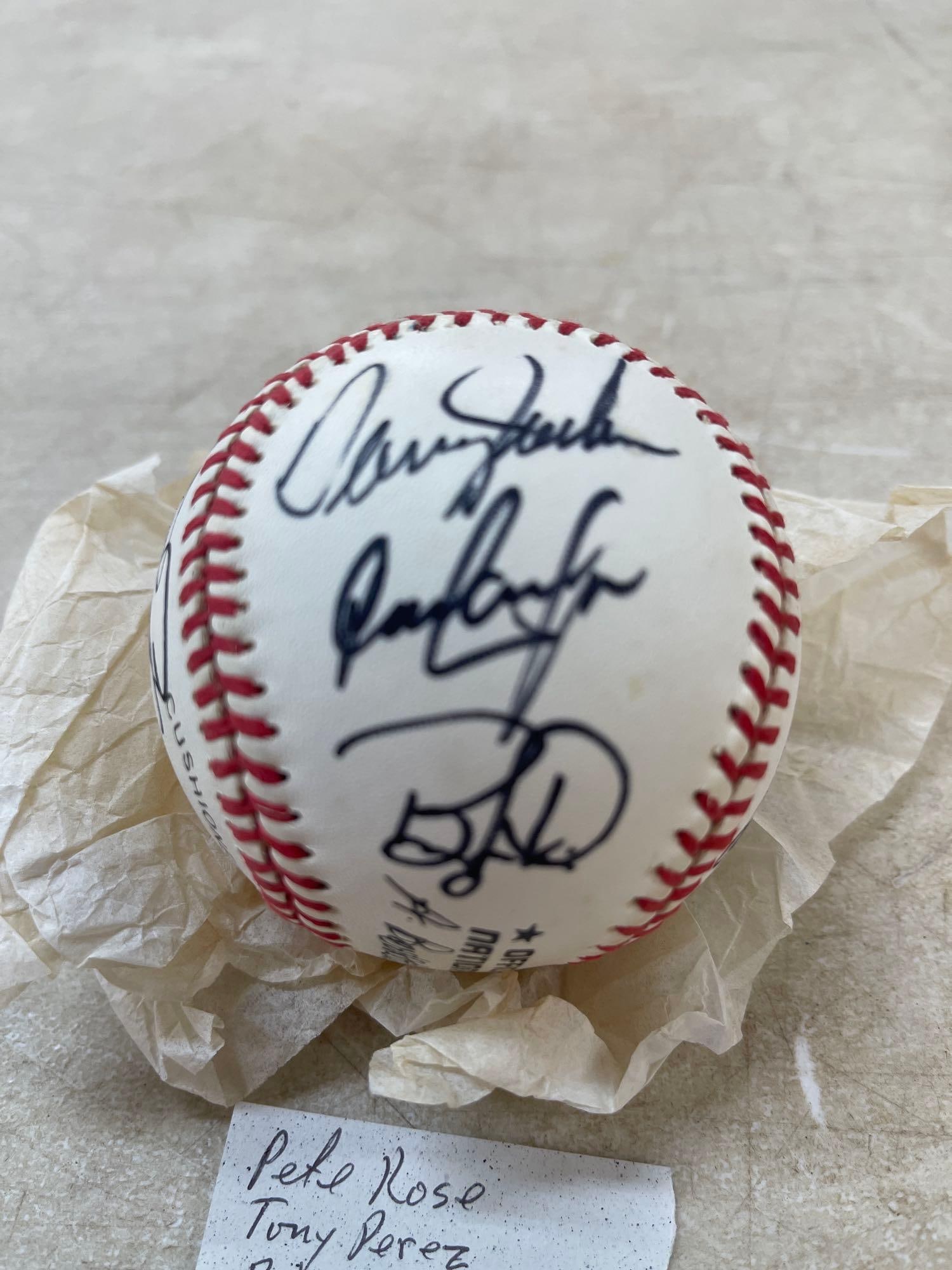 1988 Team Ball Cincinnati Reds Autographed - 5