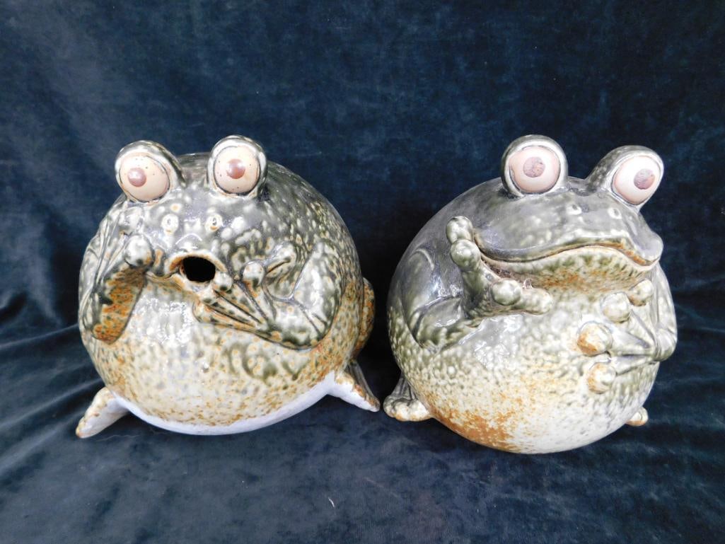 Pair of Ceramic Frogs - Garden / Porch Decor - Each 8.5" x 8" x 8" - 7