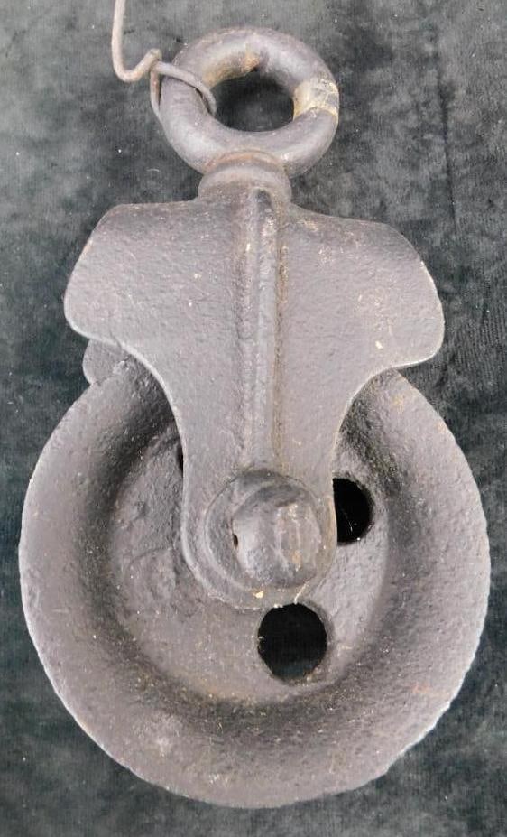 Cast Iron Pulley - 9.25" x 5" x 3.5": See Photos For Condition and Details 