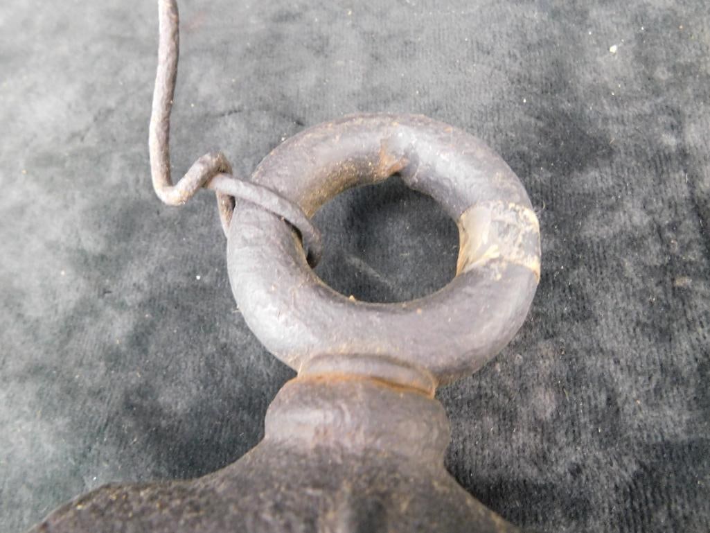 Cast Iron Pulley - 9.25" x 5" x 3.5" - 2