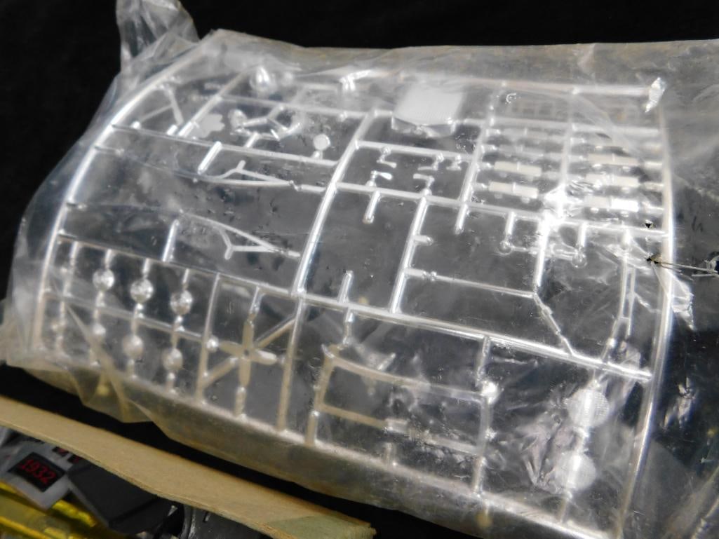 Vintage Hubley Metal Model Kit - 1932 Chevrolet Phaeton - 10