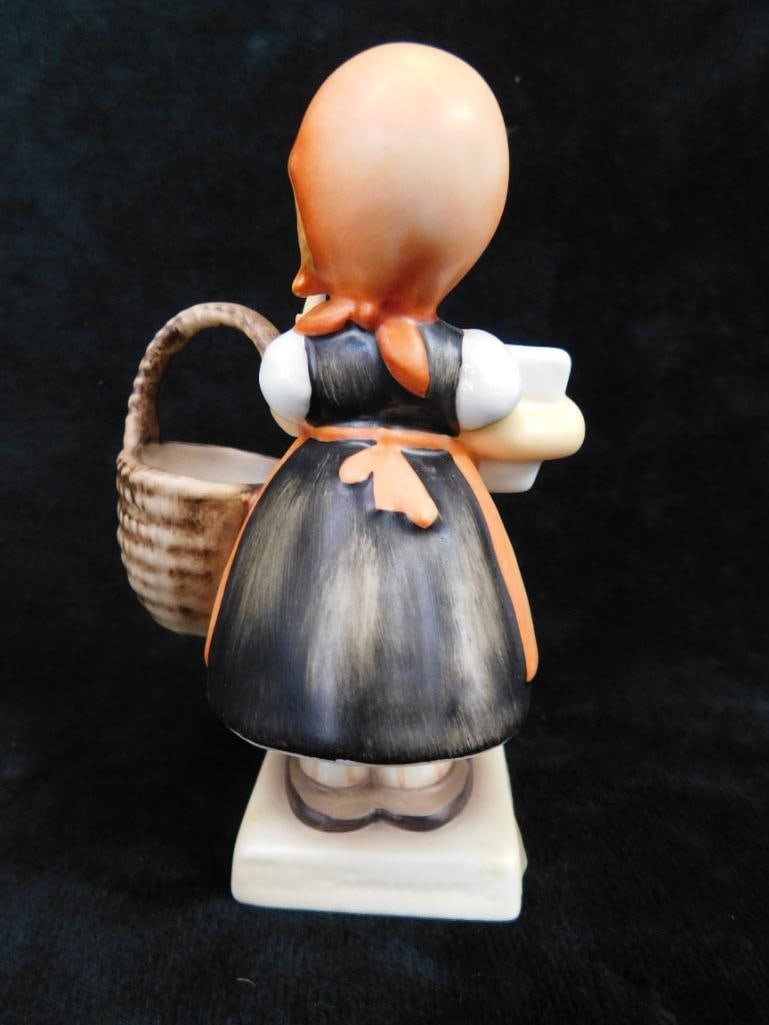 Group of 5 Hummels - "Morning Stroll" - "Apple Tree Girl" - "Happiness" - 12