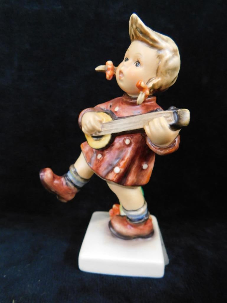 Group of 5 Hummels - "Morning Stroll" - "Apple Tree Girl" - "Happiness" - 8