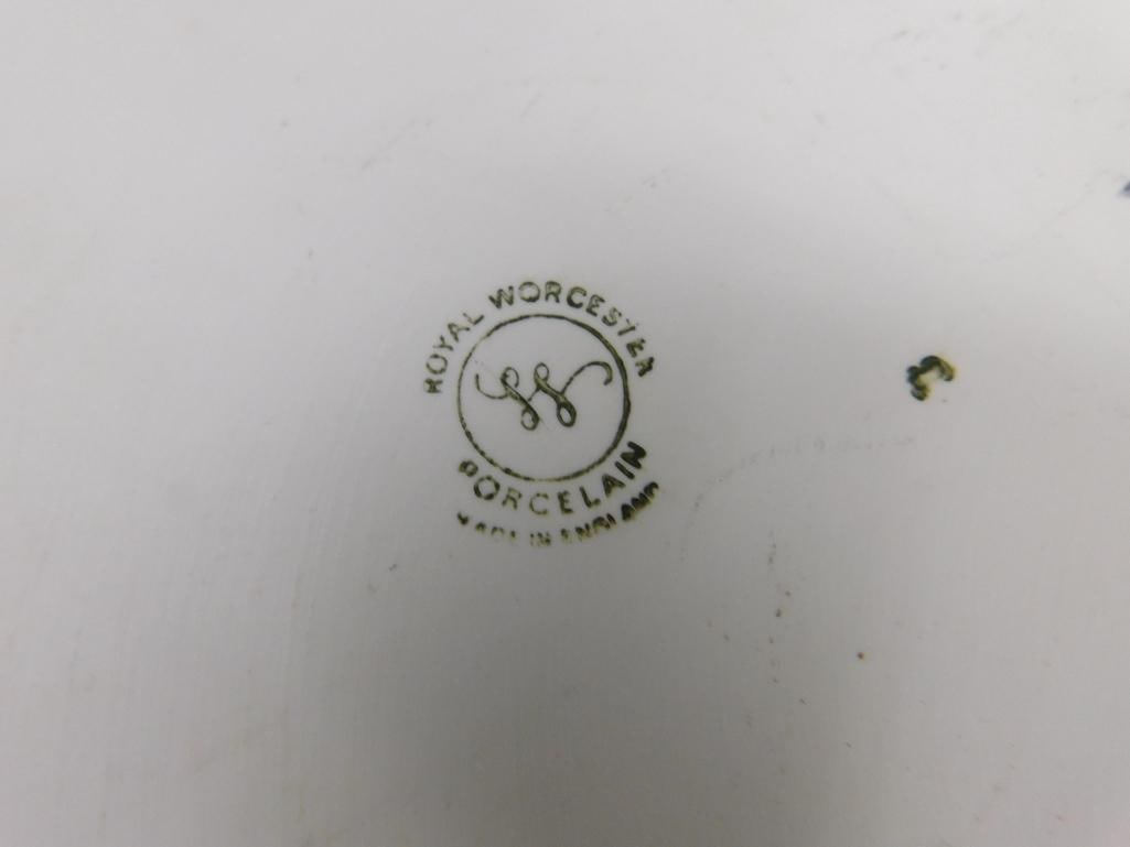 21 Piece Set of Royal Worcester - "Evesham" Pattern - 10