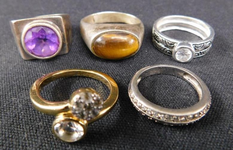 Sterling Silver - 5 Rings - 1-Size 6 - 2-Size 7 - 1-Size 8 - 1-Size 11 - 28.38 Grams TW: See Photos For Condition and Details