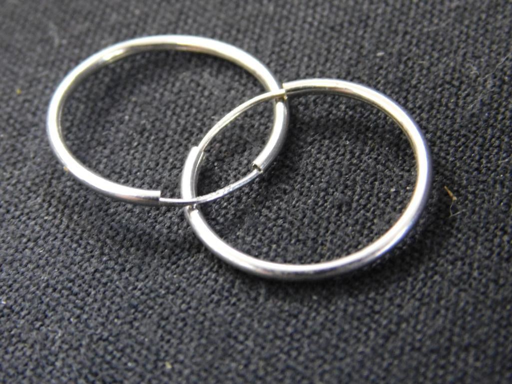 14K White Gold - Pierced Earrings - Hoop - .43 Grams - 2