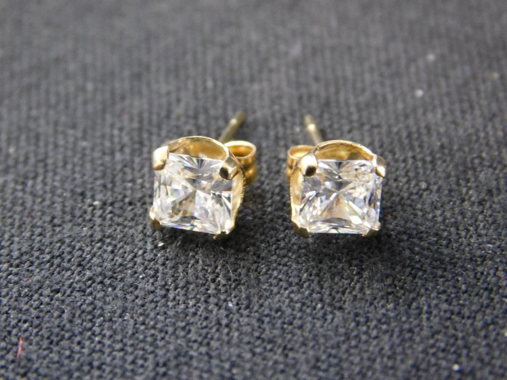 14K Yellow Gold - Pierced Earrings - Post Clear Stones - .97 Grams TW - 7