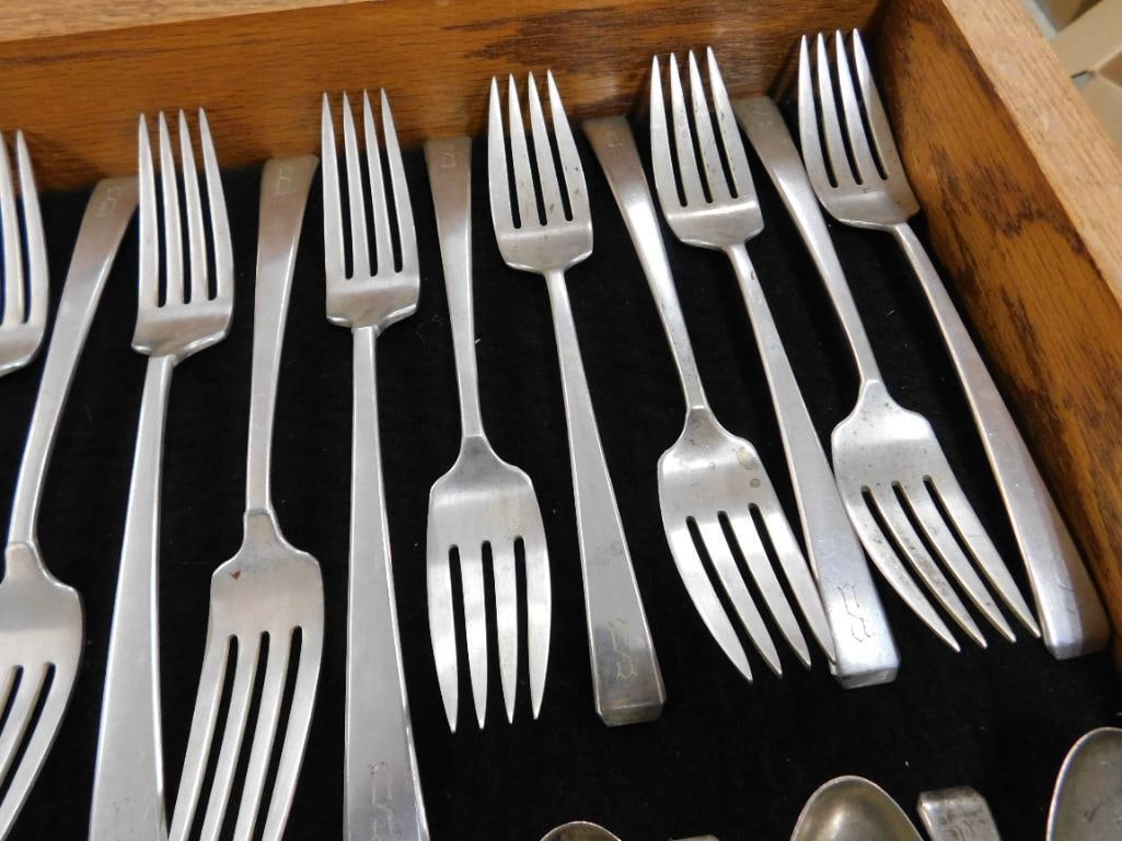 Flatware Set - 642 Grams - Towle - Craftsman Pattern - Plus Weighted - Monogrammed - 3