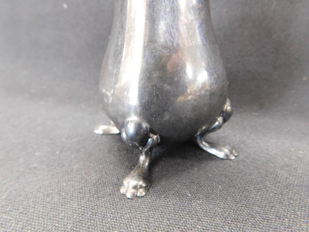 Sterling Silver - Salt and Pepper Shakers - English - 126 Grams - 4