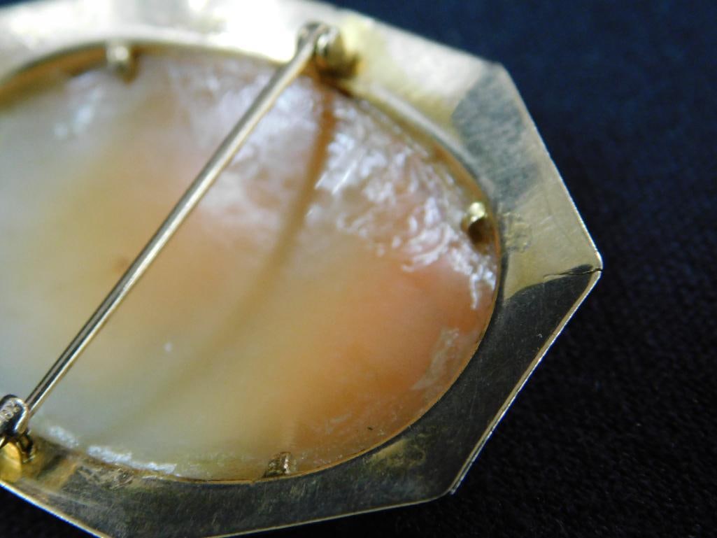 10K Yellow Gold - Vintage Cameo Brooch - 7.9 Grams TW - 5